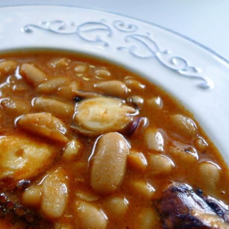 Beans with Octopus